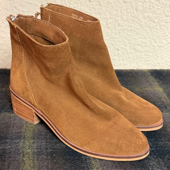 4/$15 Tan Suede Ankle Boots - Picture 1 of 7